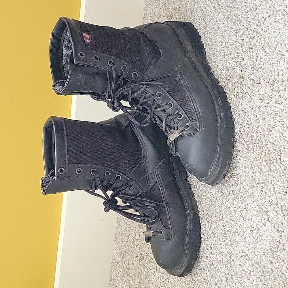 Danner Acadia 8" black boots 21210
